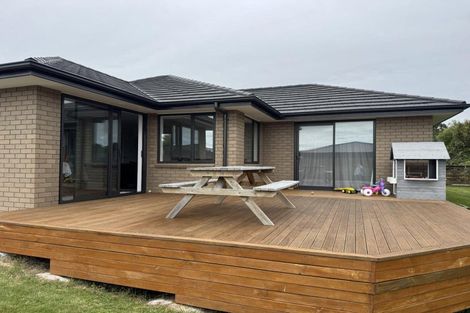 Photo of property in 12e Pukepapa Road, Marton, 4710