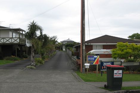 Photo of property in 1/21 Rawhiti Road, Manly, Whangaparaoa, 0930