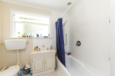 Photo of property in 114 Manawatu Street, Hokowhitu, Palmerston North, 4410