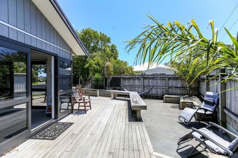 Photo of property in 3a Roto Street, Westown, New Plymouth, 4310