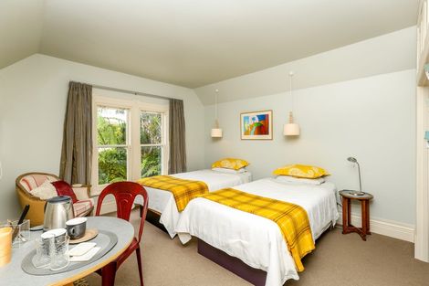 Photo of property in 17 Vivian Street, New Plymouth, 4310