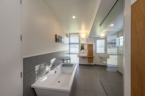 Photo of property in 9 Sunhaven Cove, Cromwell, 9310