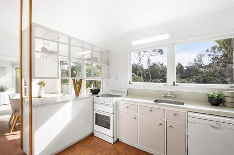 Photo of property in 13 Kauri Road, Birkenhead, Auckland, 0626