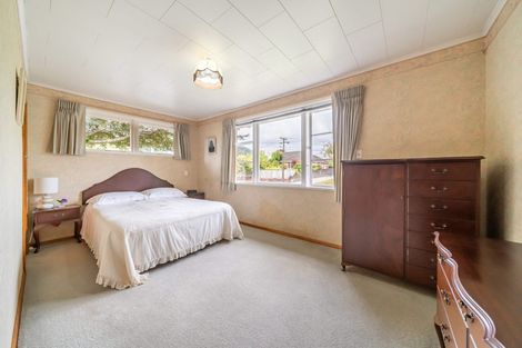 Photo of property in 8 Kelly Grove, Elderslea, Upper Hutt, 5018