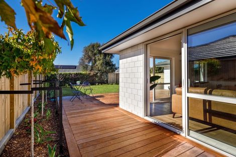 Photo of property in 10 Magnolia Drive, Springlands, Blenheim, 7201