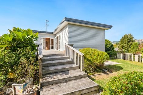 Photo of property in 6 Ruru Road, Otaihanga, Paraparaumu, 5036