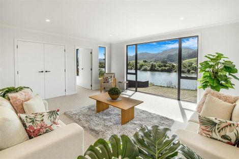 Photo of property in 92 Great South Road, Taupiri, 3721