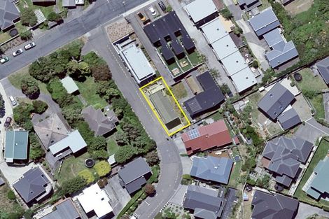 Photo of property in 2 Lakshmi Place, Khandallah, Wellington, 6035