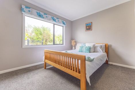 Photo of property in 4 Barbaras Way, Waikanae Beach, Waikanae, 5036