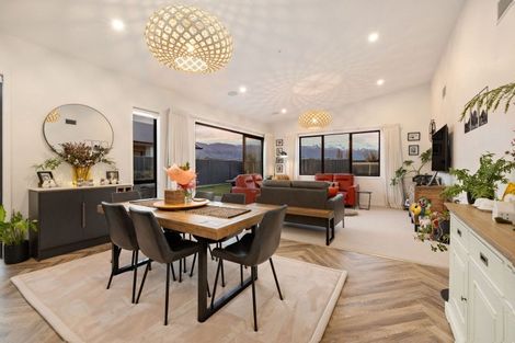 Photo of property in 19 Searle Drive, Cromwell, 9310