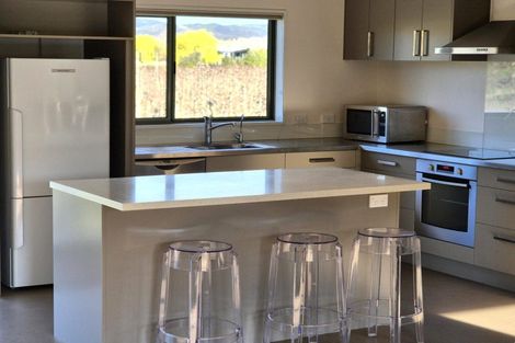 Photo of property in 14 Pearson Road, Cromwell, 9384