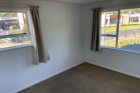 Photo of property in 14 Beverley Road, Stanmore Bay, Whangaparaoa, 0932