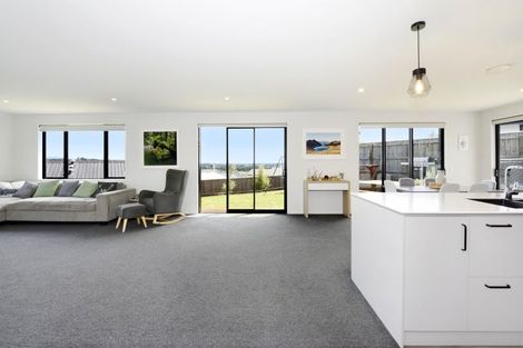 Photo of property in 50 Katania Heights, Brightwater, 7022