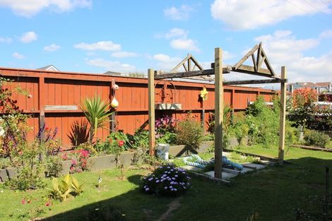 Photo of property in 20a Elliot Street, Inglewood, 4330