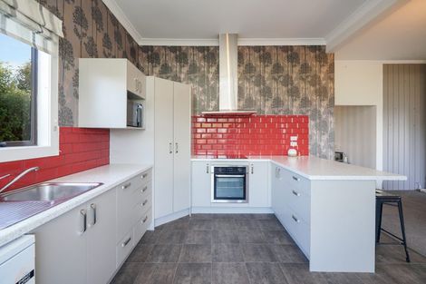 Photo of property in 124 Moulson Street, Strathern, Invercargill, 9812