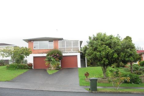 Photo of property in 3 Pooley Street, Pakuranga Heights, Auckland, 2010
