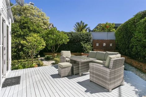 Photo of property in 275 Lake Road, Belmont, Auckland, 0622