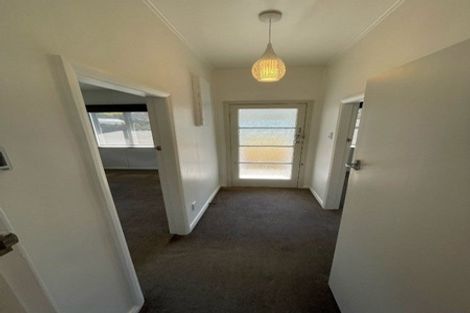 Photo of property in 3 Pembroke Road, Stratford, 4332