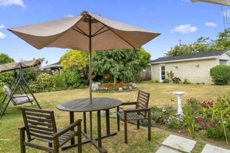 Photo of property in 5 Woodstock Crescent, Leamington, Cambridge, 3432