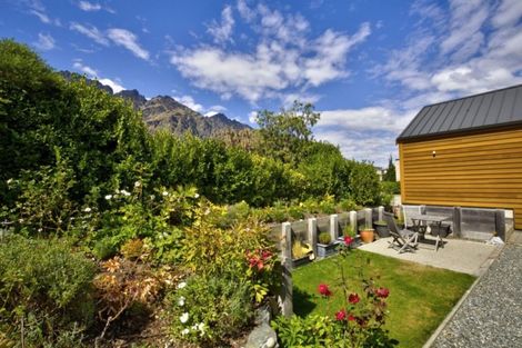 Photo of property in 7 Jackby Court, Jacks Point, Queenstown, 9371