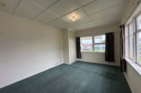 Photo of property in 10 Jackson Street, Waitara, 4320