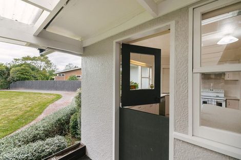 Photo of property in 12 Lifford Place, Awapuni, Palmerston North, 4412