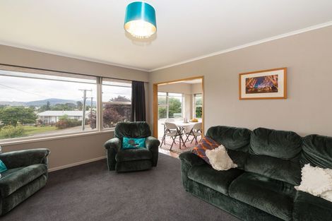 Photo of property in 11 Teal Place, Selwyn Heights, Rotorua, 3015