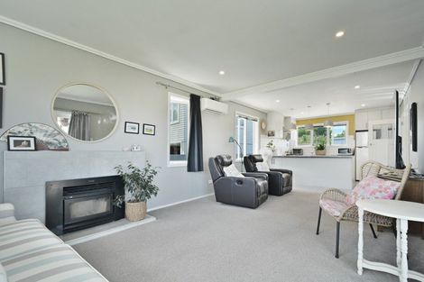 Photo of property in 12 O'connell Place, Havelock North, 4130