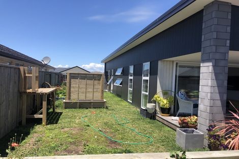 Photo of property in 9 Kotiate Street, Papamoa Beach, Papamoa, 3118