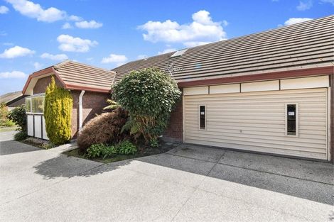 Photo of property in 1/5 Cottesmore Close, Burnside, Christchurch, 8053