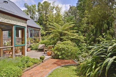 Photo of property in 130 Atawhai Road, Fitzherbert, Palmerston North, 4410