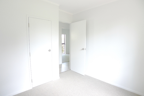Photo of property in 10 Pohutukawa Place, Ellerslie, Auckland, 1051