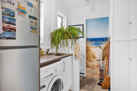 Photo of property in 26 High Street East, Waitara, 4320