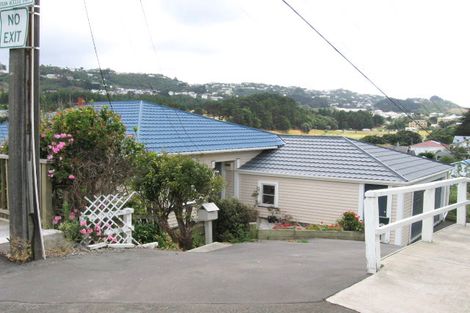 Photo of property in 6 Clyde Street, Island Bay, Wellington, 6023