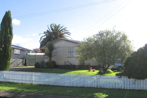 Photo of property in 24 Whitley Crescent, Otara, Auckland, 2023