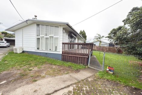 Photo of property in 418a West Coast Road, Glen Eden, Auckland, 0602