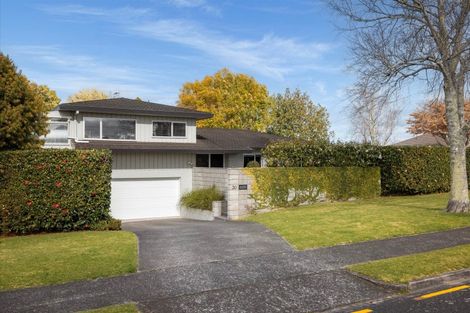 Photo of property in 30 Edgecumbe Road, Tauranga, 3110