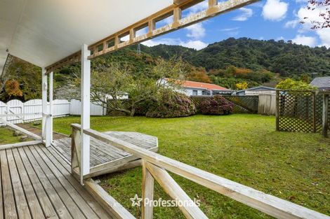 Photo of property in 5 Tulsa Grove, Totara Park, Upper Hutt, 5018