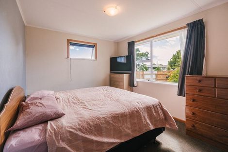 Photo of property in 27 Cavendish Crescent, Awapuni, Palmerston North, 4412