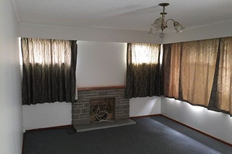 Photo of property in 105 Tidal Road, Mangere, Auckland, 2022