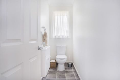 Photo of property in 5 Scotia Place, Te Kamo, Whangarei, 0112