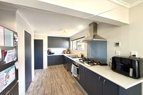 Photo of property in 34 Gemstone Drive, Birchville, Upper Hutt, 5018