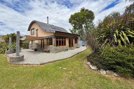 Photo of property in 80 Nichol Street, Lake Hawea, Wanaka, 9382
