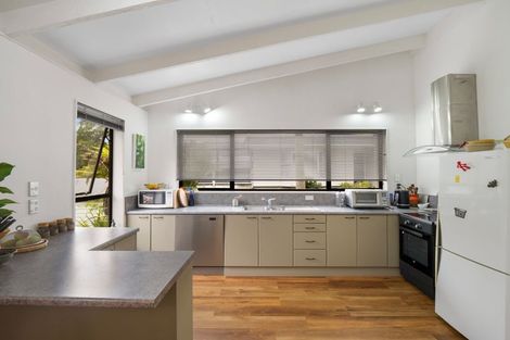 Photo of property in 18 Burtts Road, Durie Hill, Whanganui, 4500