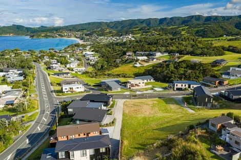 Photo of property in 3 Solar Way, Langs Beach, 0582