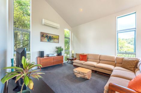 Photo of property in 12 Makora Avenue, Oneroa, Waiheke Island, 1081