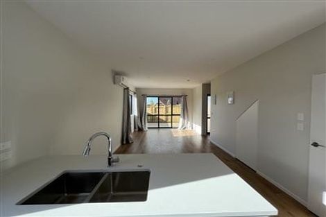 Photo of property in 13 Kaha Road, Takanini, 2110