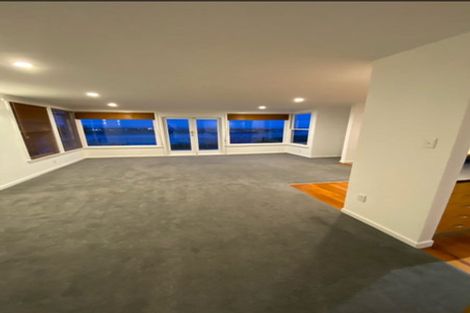 Photo of property in 25 Te Awakura Terrace, Mount Pleasant, Christchurch, 8081