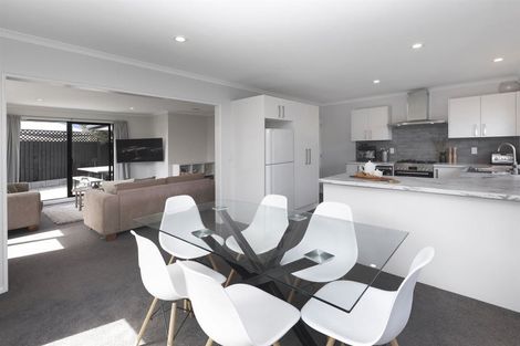 Photo of property in 3a Becmead Drive, Harewood, Christchurch, 8051