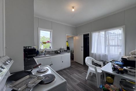 Photo of property in 198 Ferguson Street, West End, Palmerston North, 4412